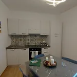 Marina House Σπίτι διακοπών *