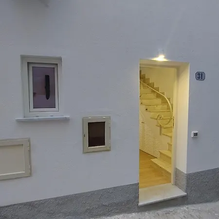 Marina House Cefalu