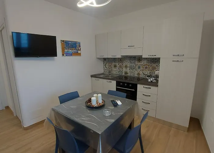 펜션 Marina House 체팔루