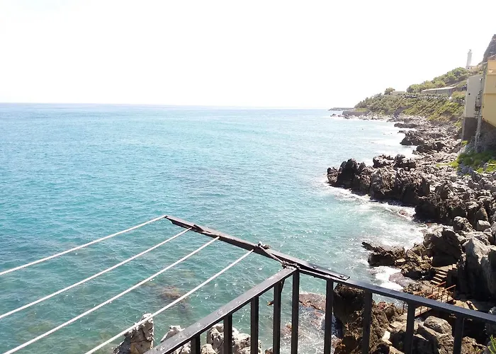 Marina House Hébergement de vacances *